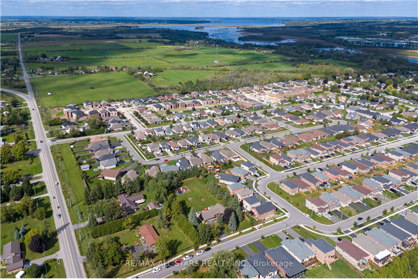 166 Springdale Dr, Kawartha Lakes