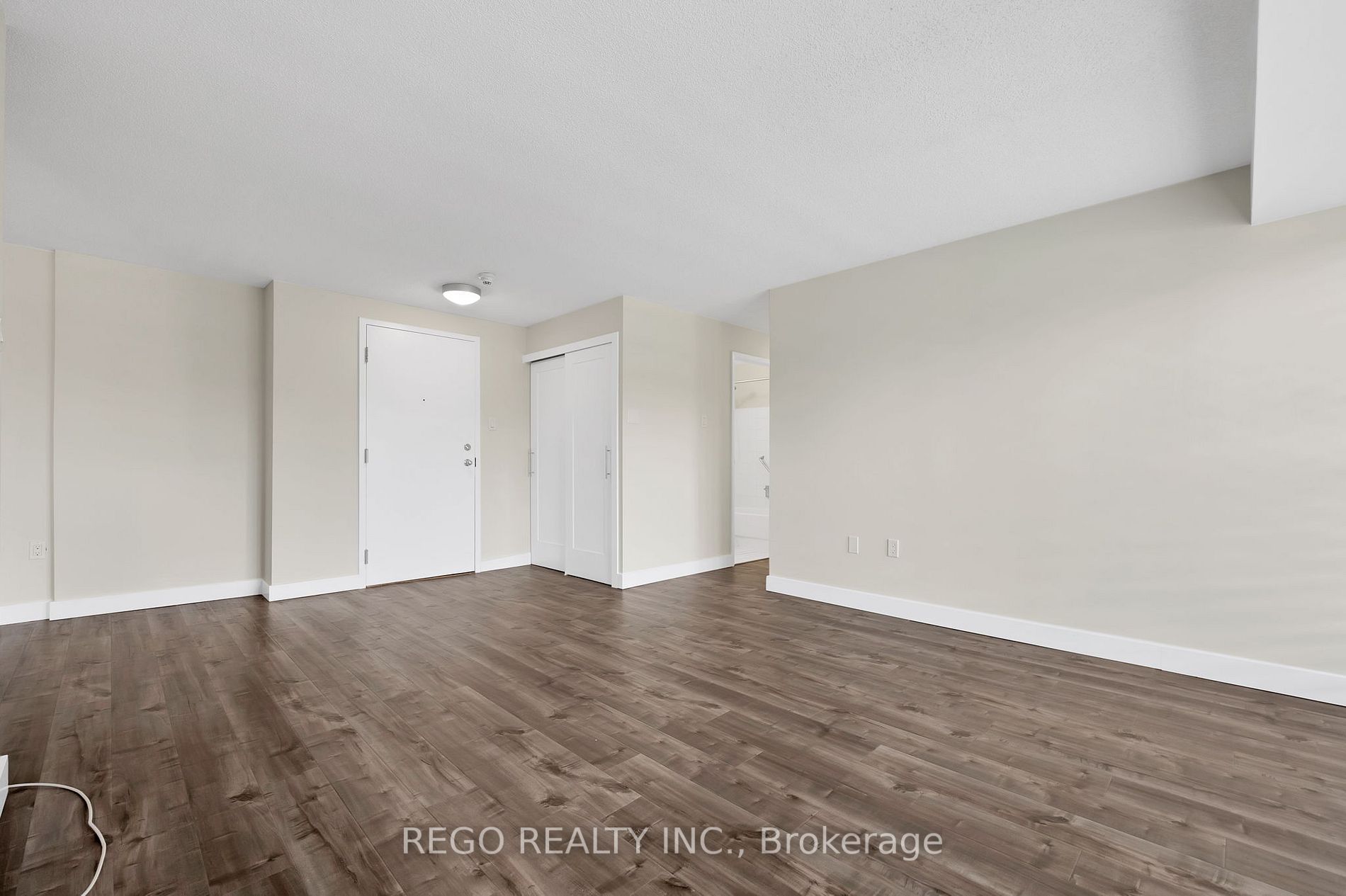 30 Blue Springs Drive, #206