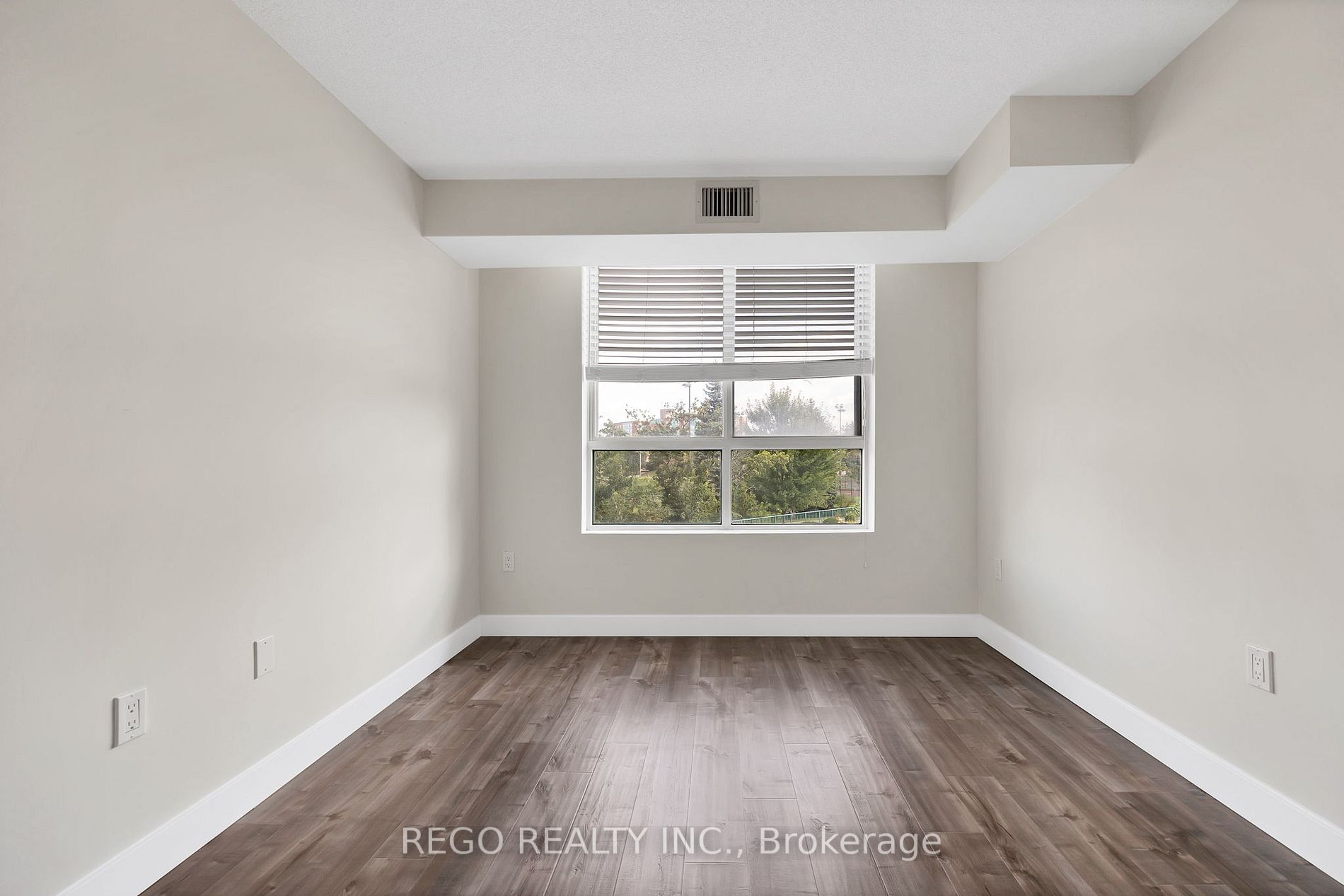 30 Blue Springs Drive, #206