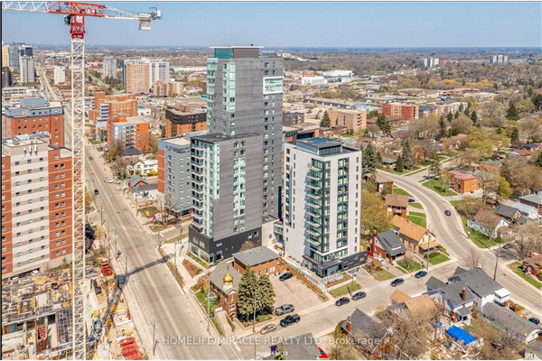 160 King St N, Waterloo