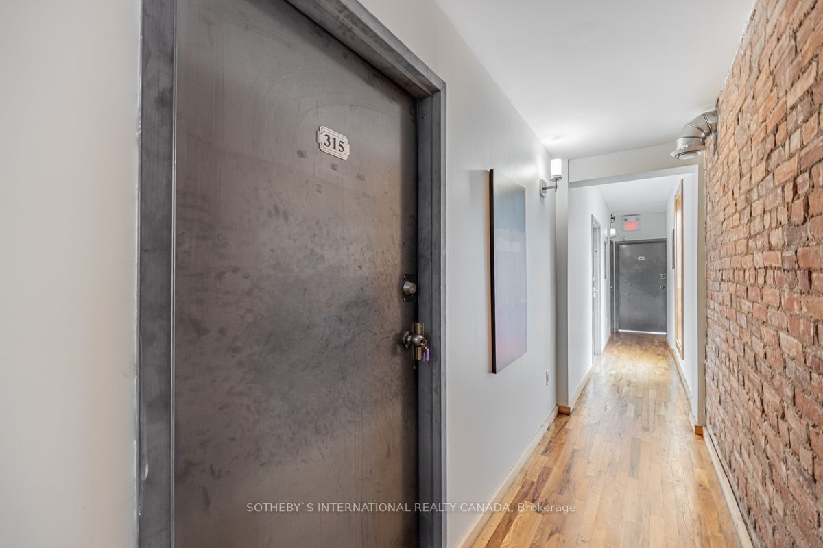 193-197 James St N, #312