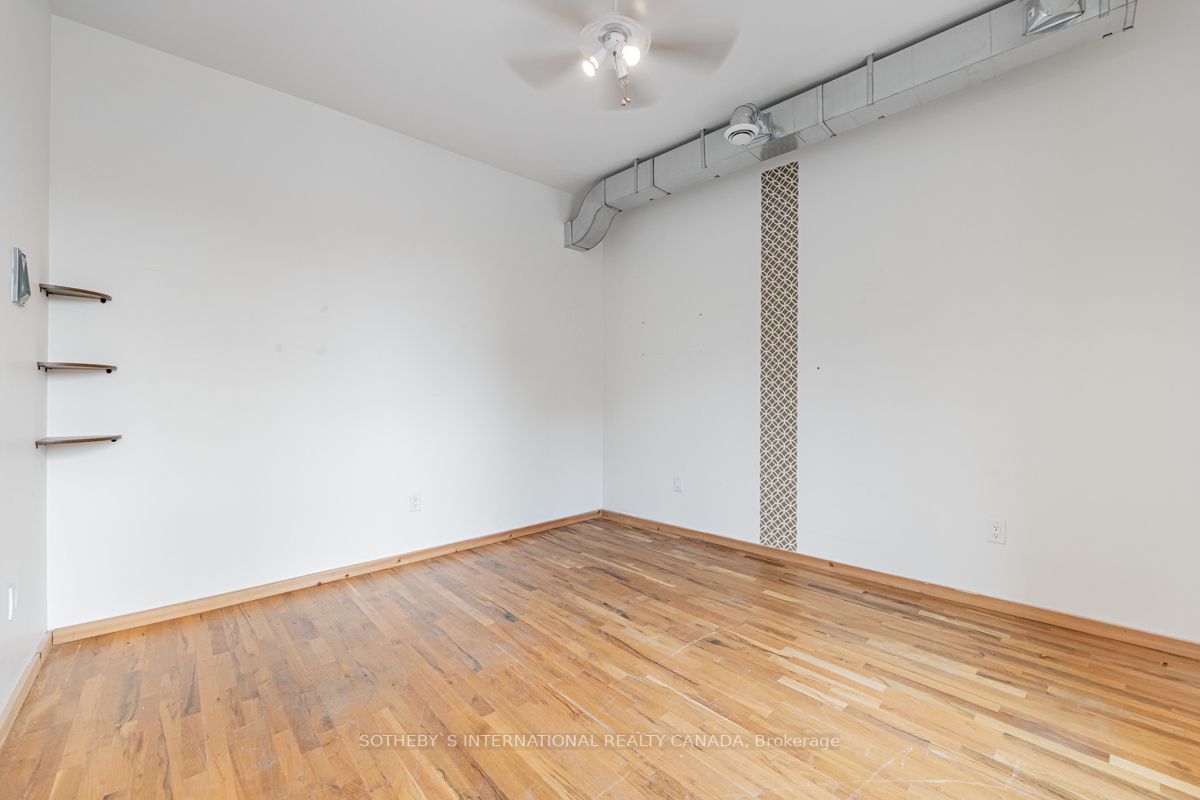 193-197 James St N, #312