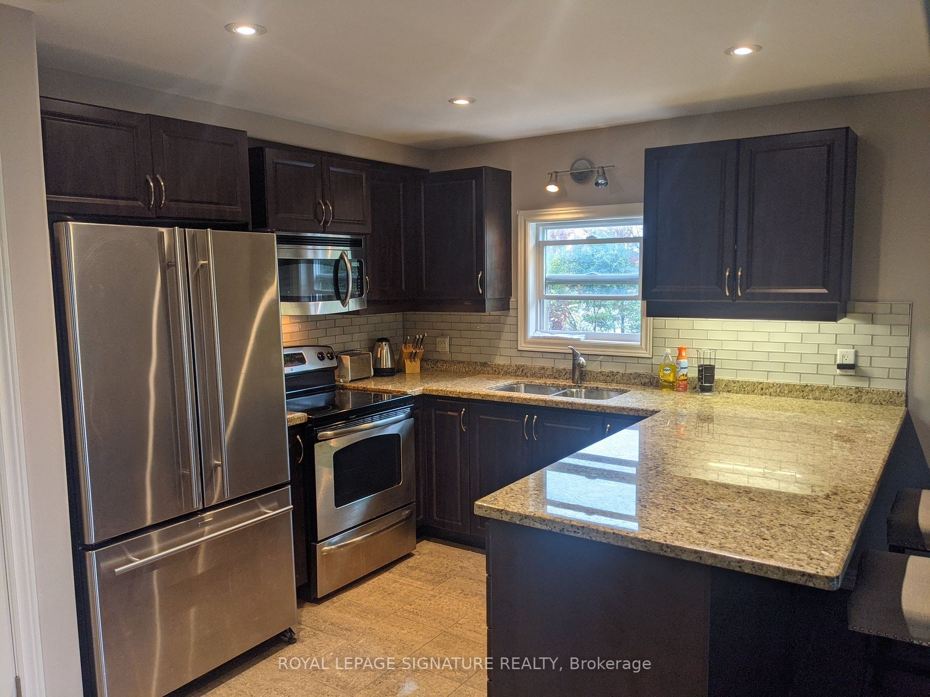 6928 Ailanthus Ave, #205