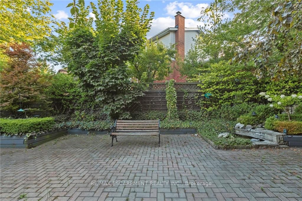 11 MILLVIEW Street