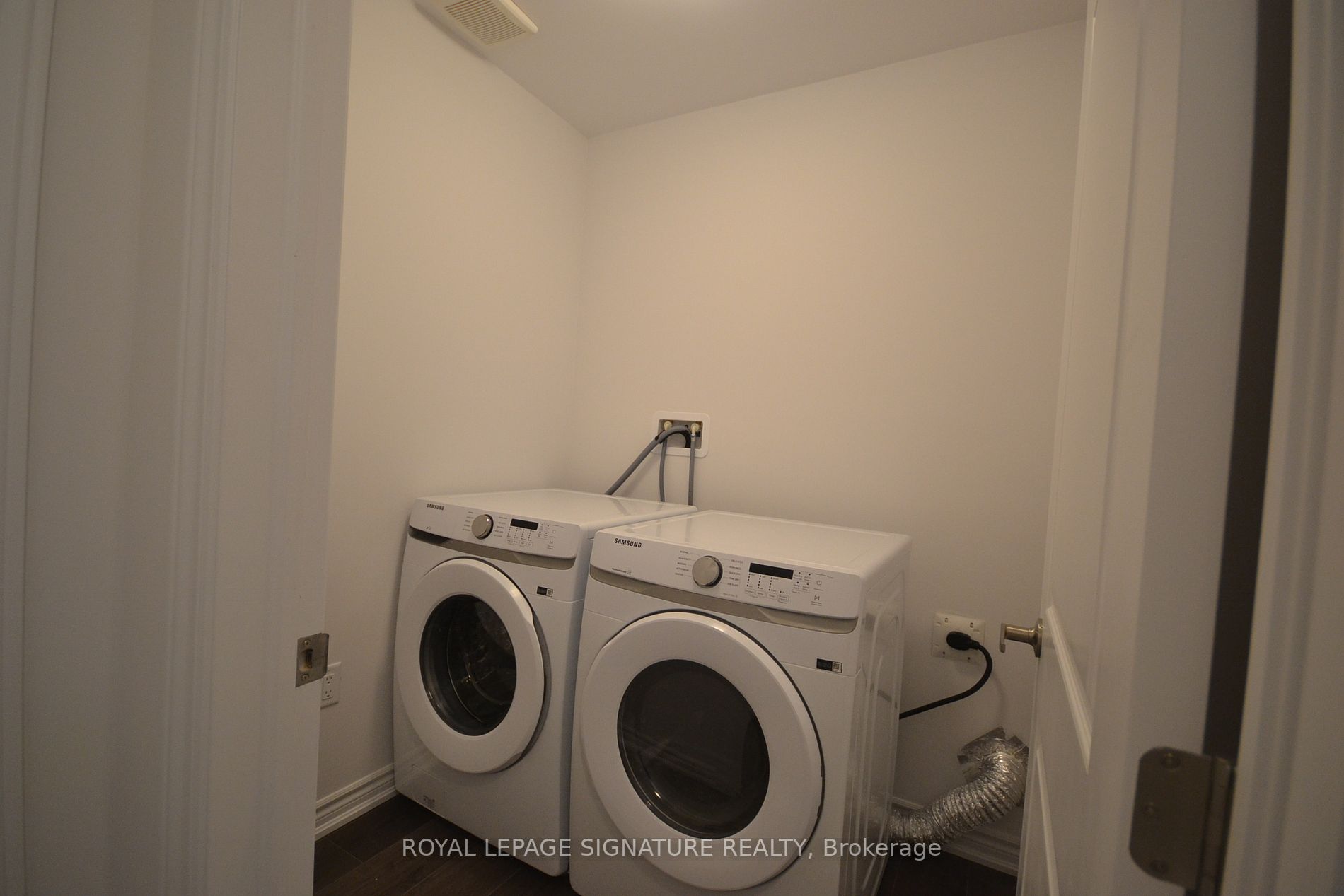 61 Soho St, #137