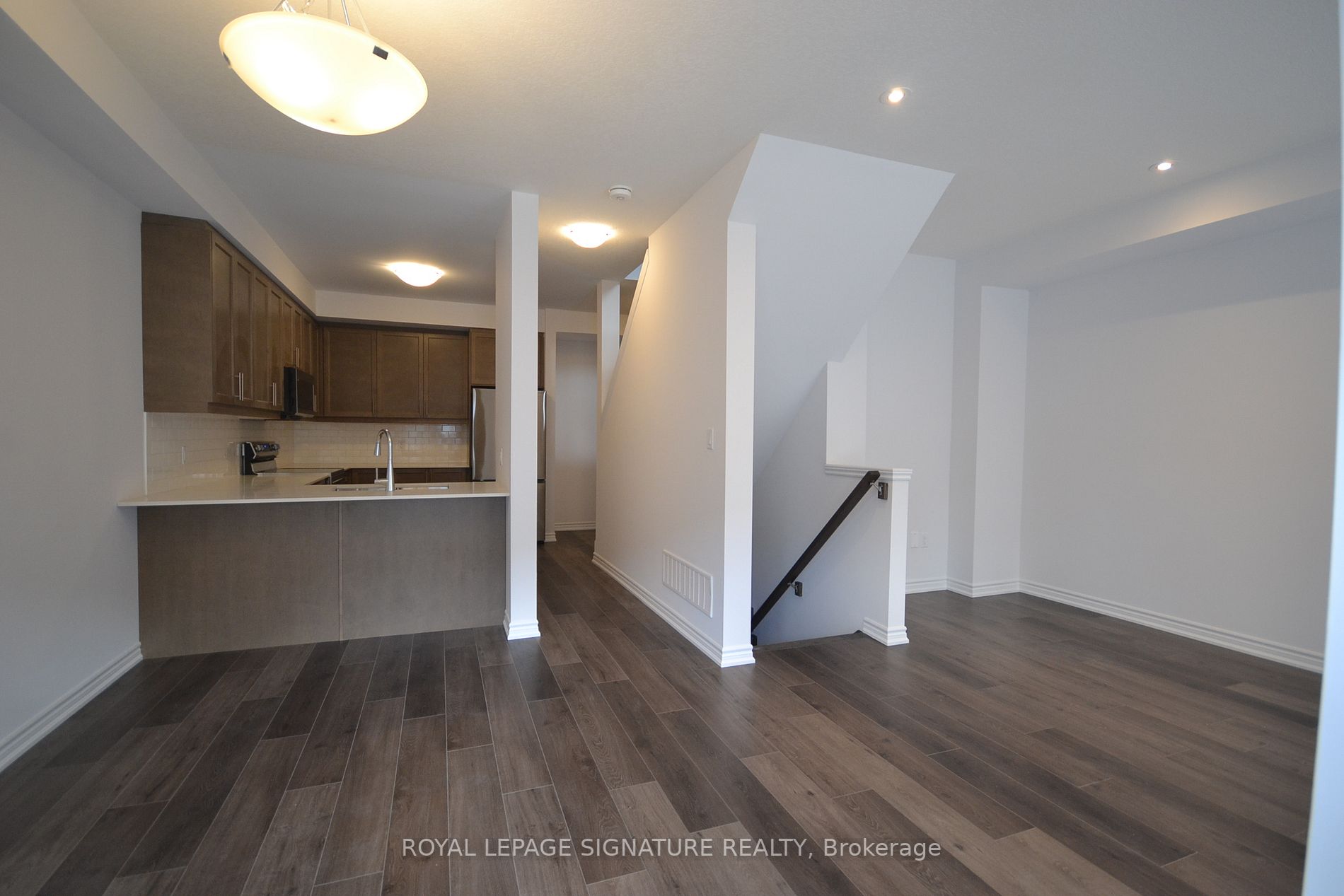 61 Soho St, #137