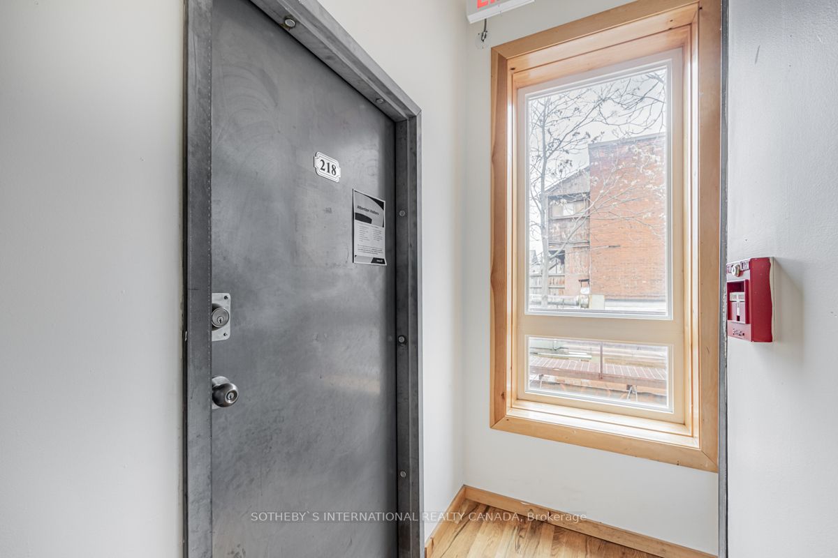 193-197 James St N, #218