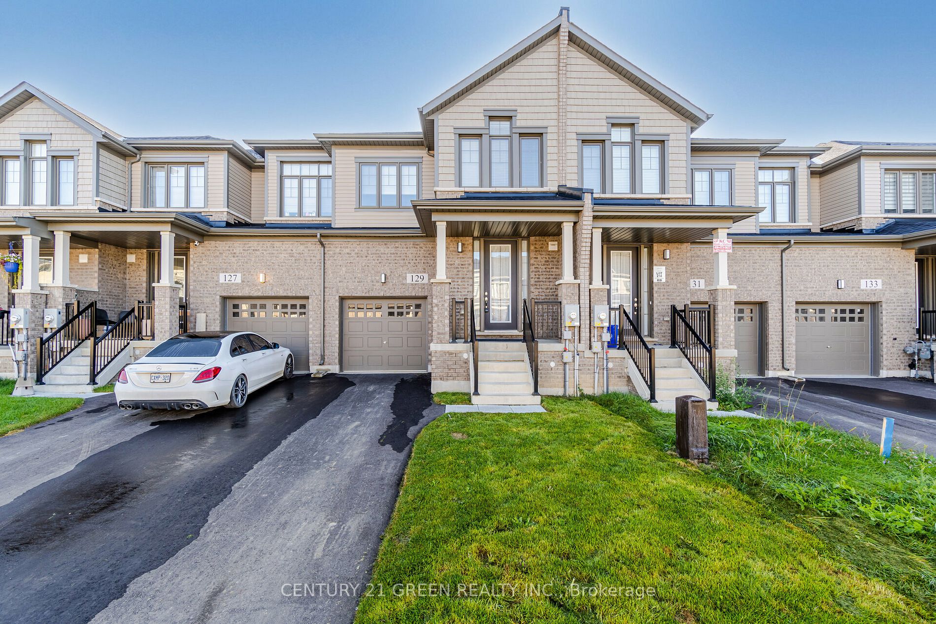 129 Freedom Cres