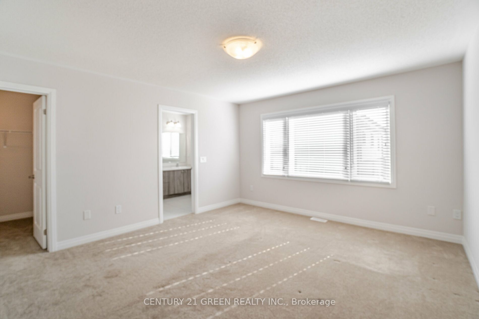 129 Freedom Crescent