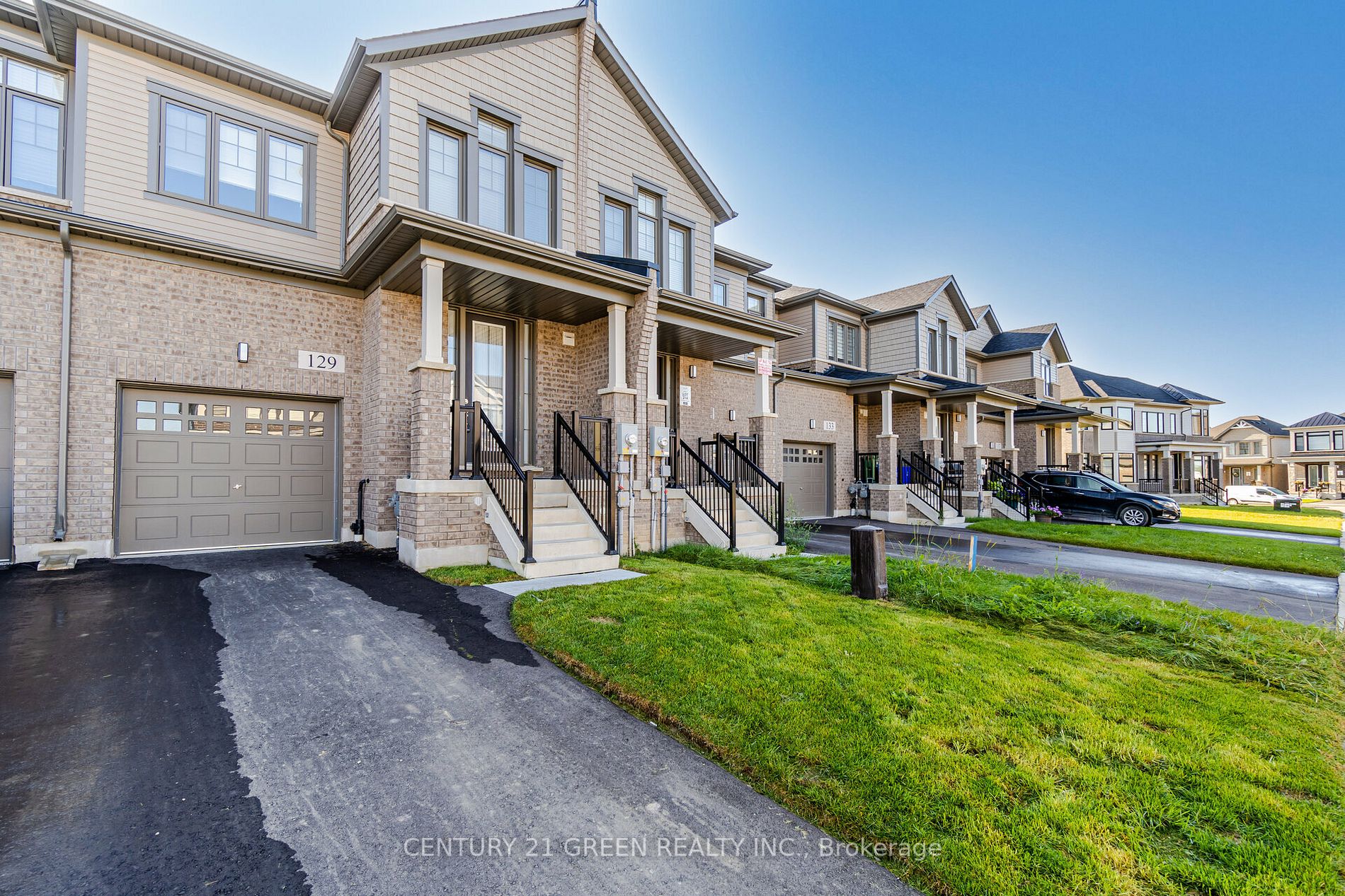 129 Freedom Cres