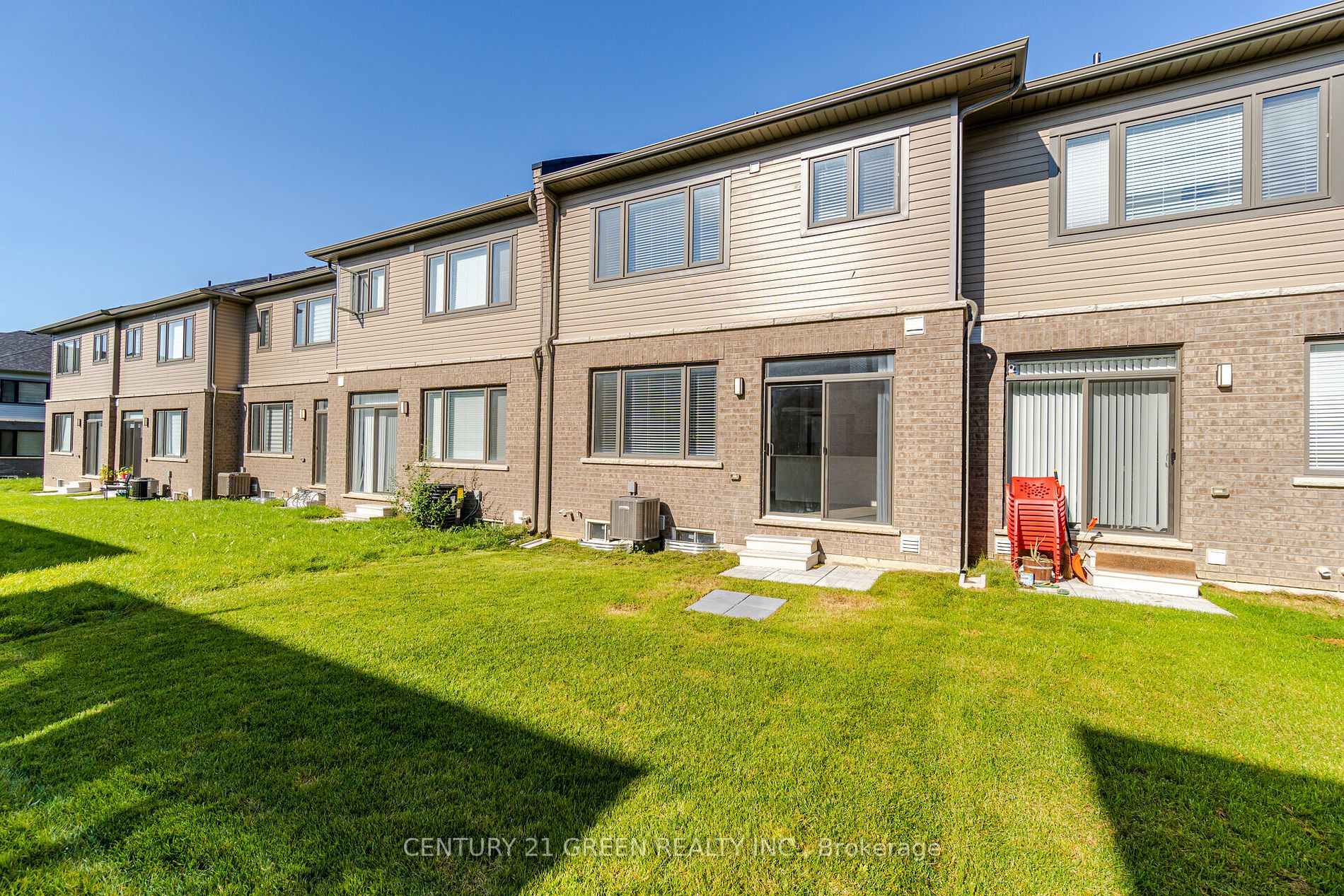 129 Freedom Crescent