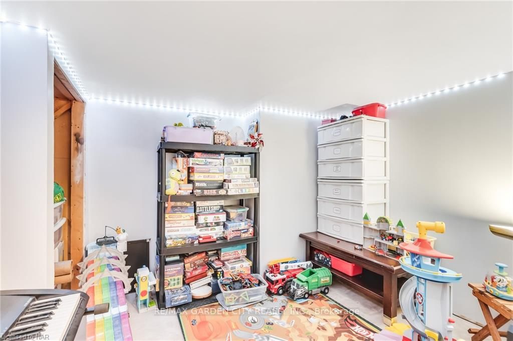 8181 Post Road