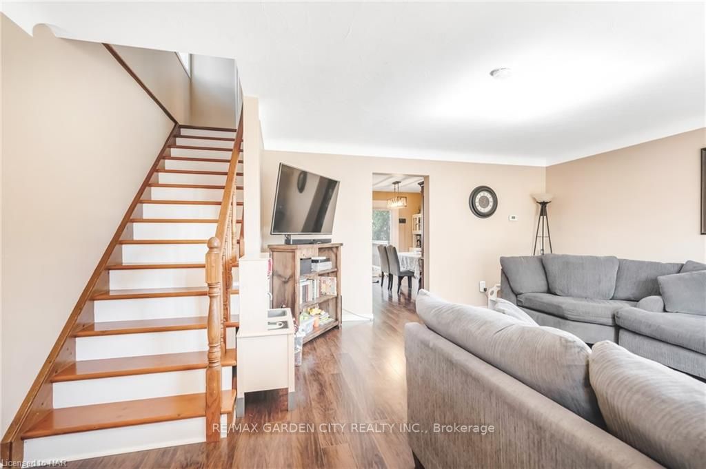 8181 Post Road