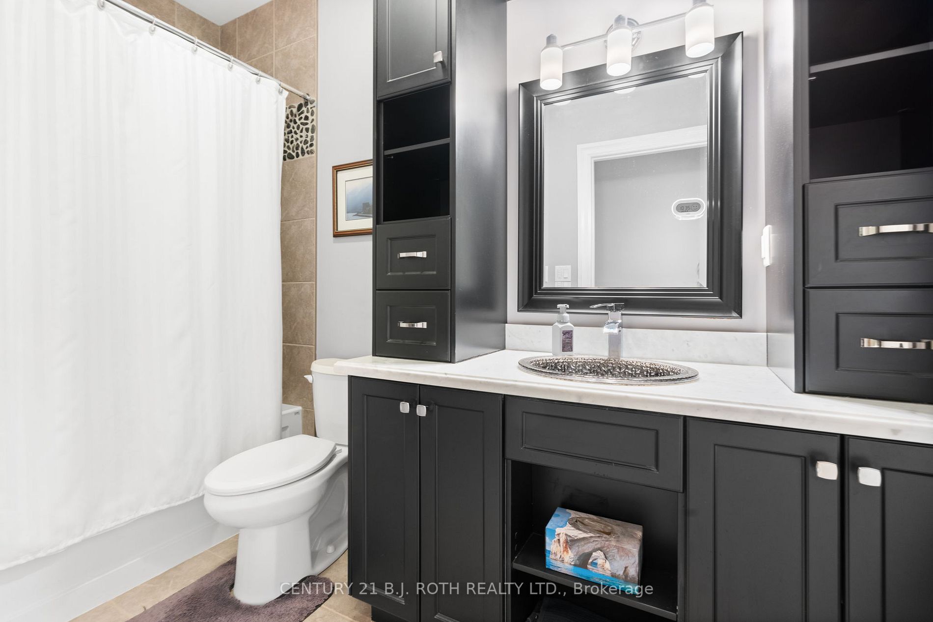 231 Wright Cres