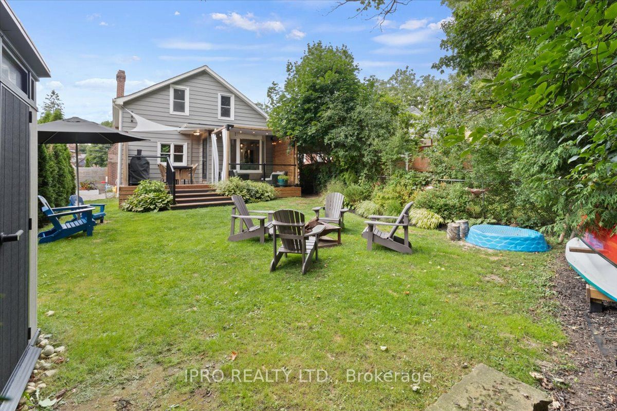 71 Creighton Rd
