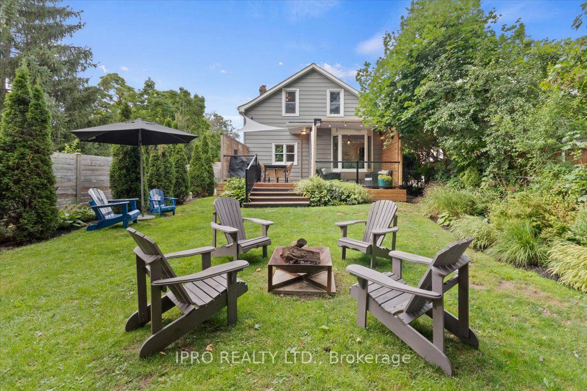 71 Creighton Rd