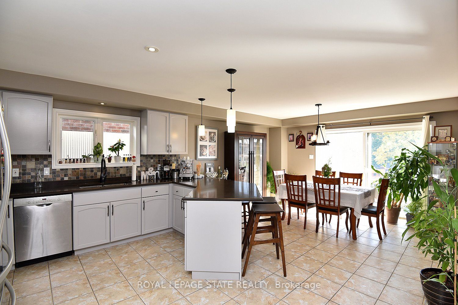 177 Highgate Hts