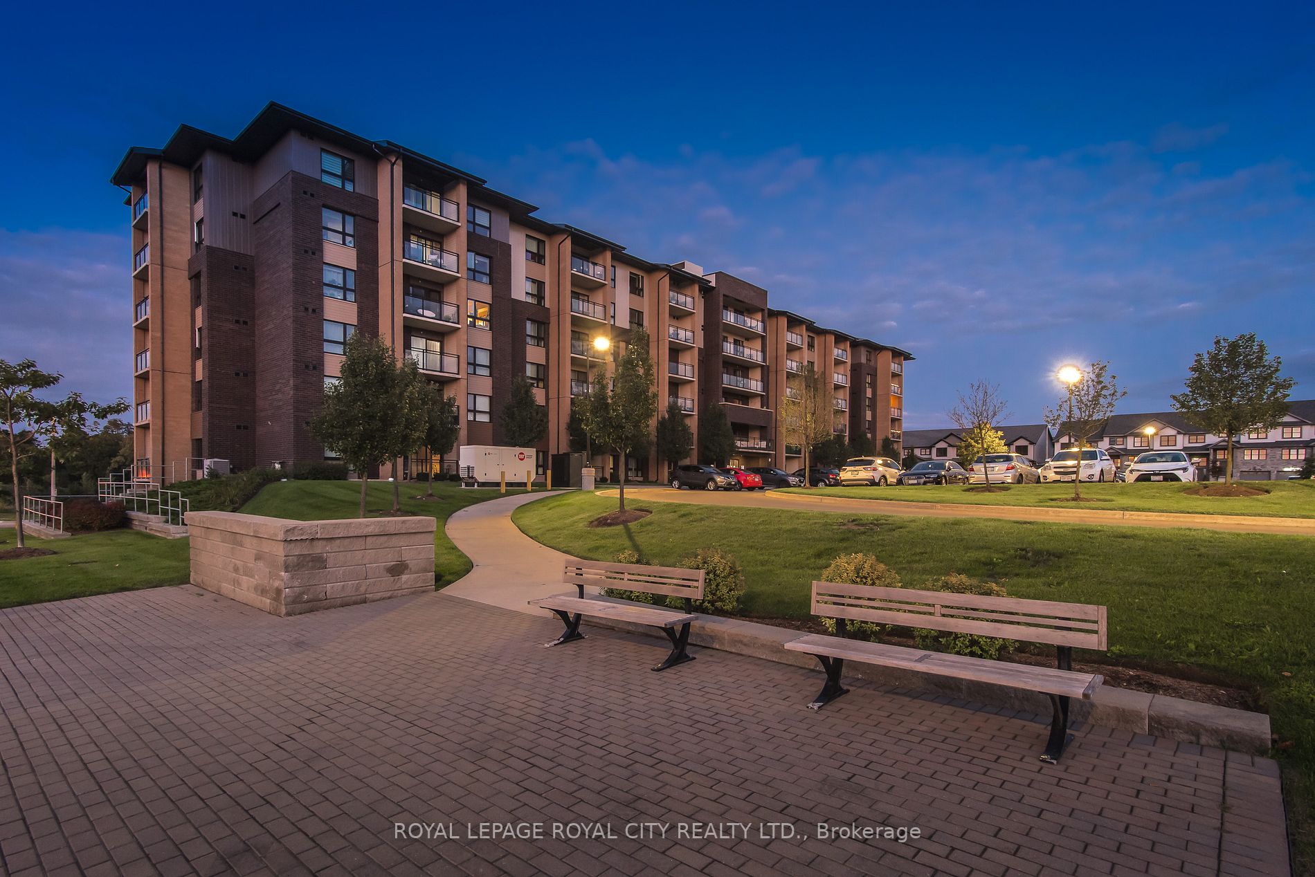 7 Kay Crescent, #208