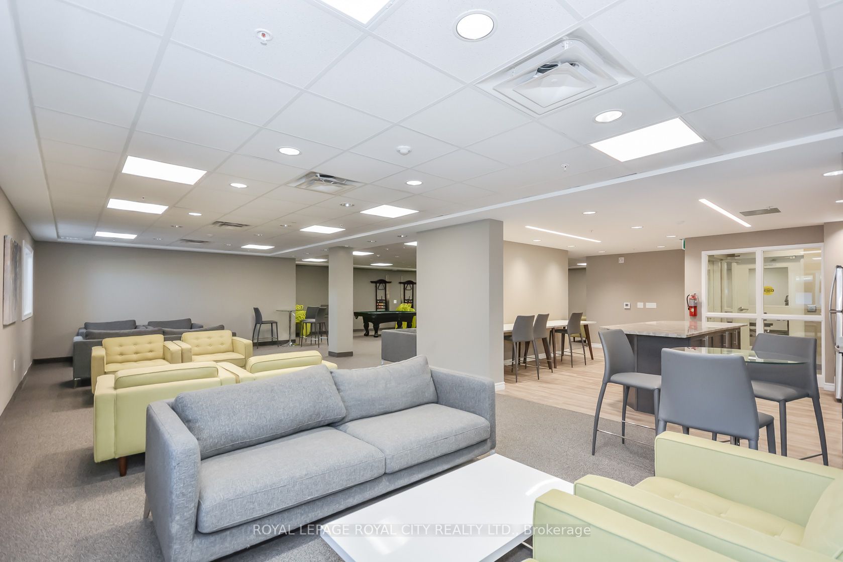 7 Kay Crescent, #208