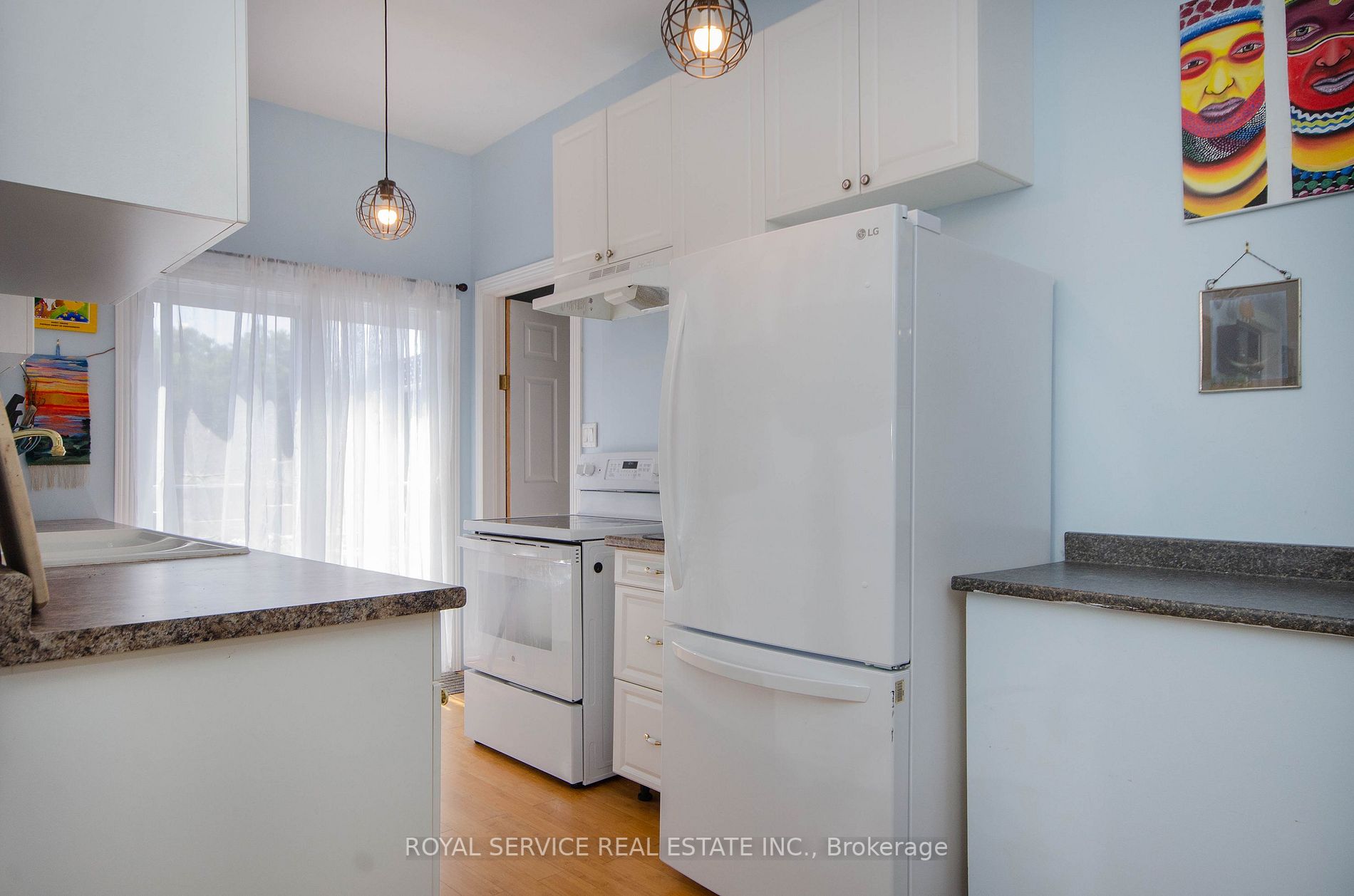 263 Ridout Street