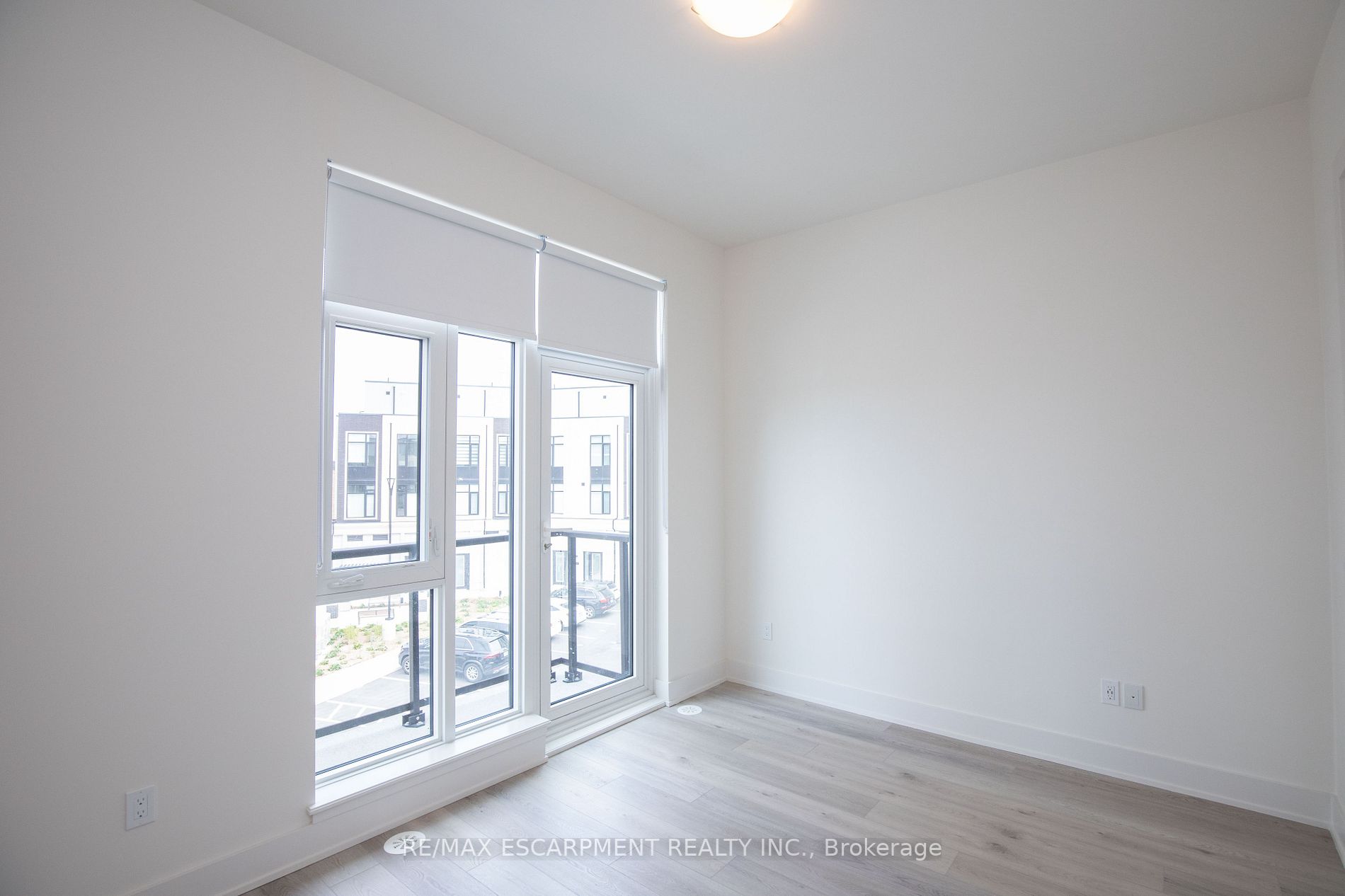 10 Windward Dr, #76
