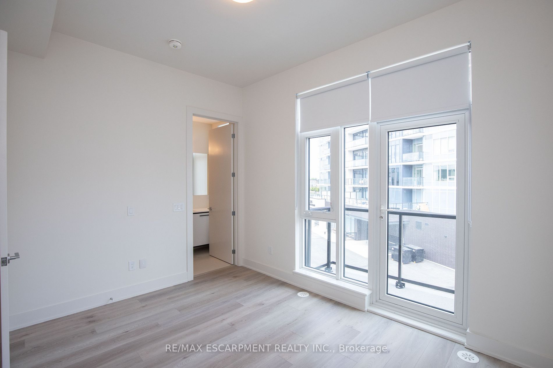 10 Windward Dr, #76