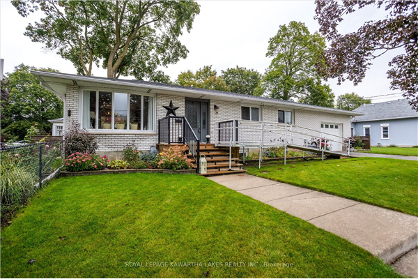 56 St Paul St, Kawartha Lakes