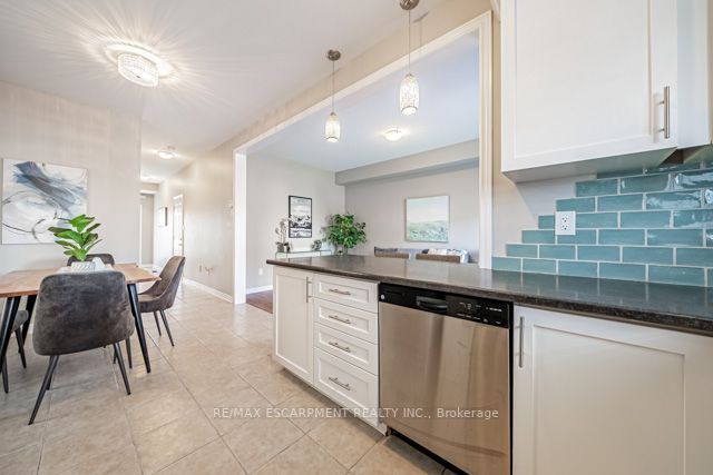 184 WESTBANK Trail