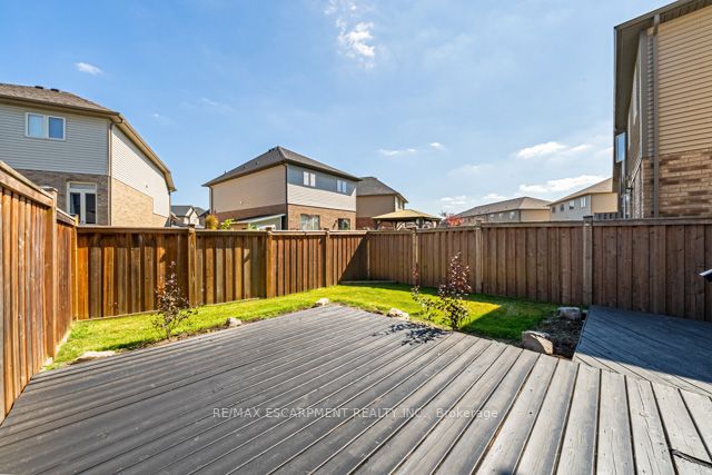 184 WESTBANK Trail