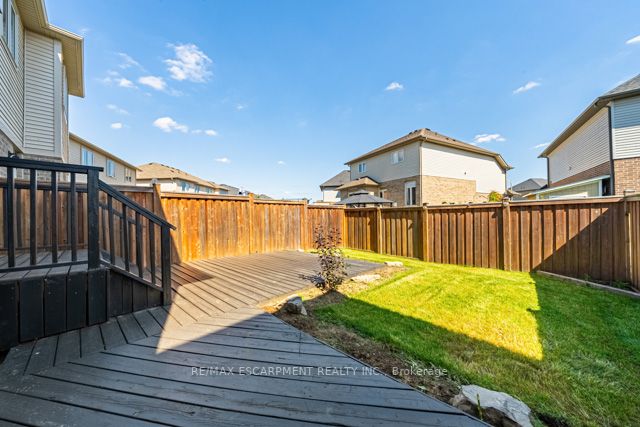 184 WESTBANK Trail