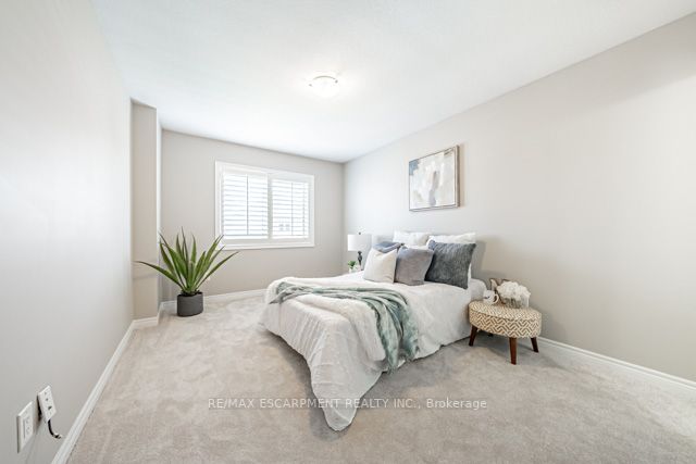 184 WESTBANK Trail