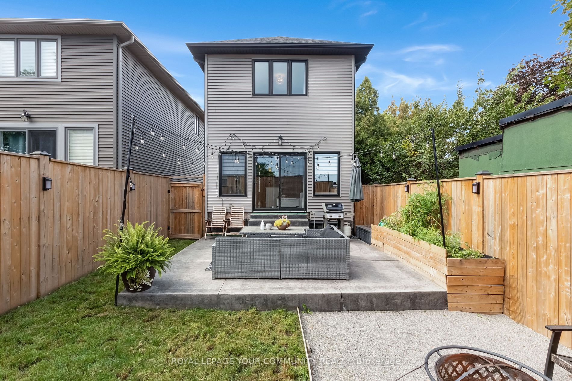 688 Dunn Avenue