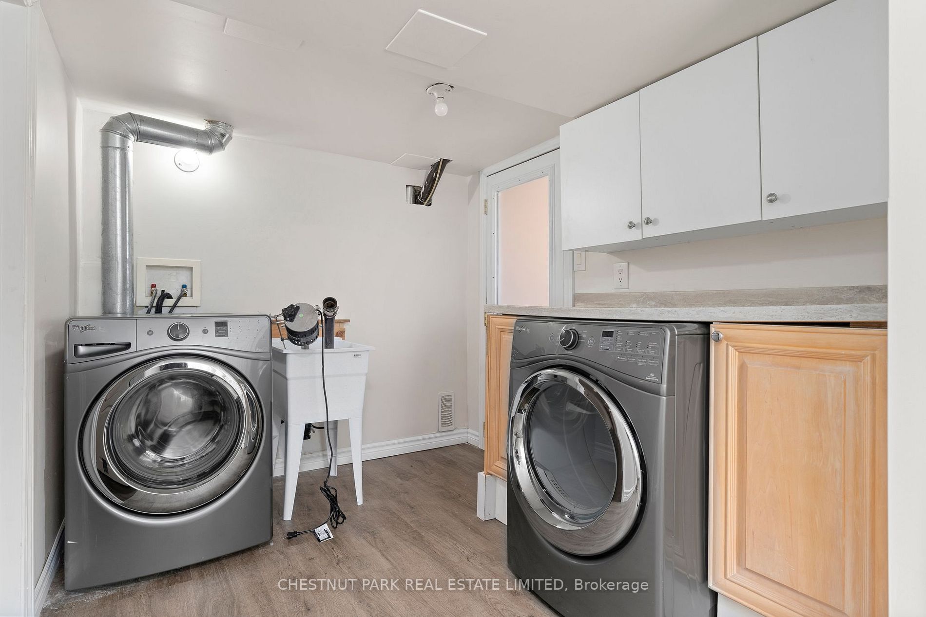 28 Wayne Cres