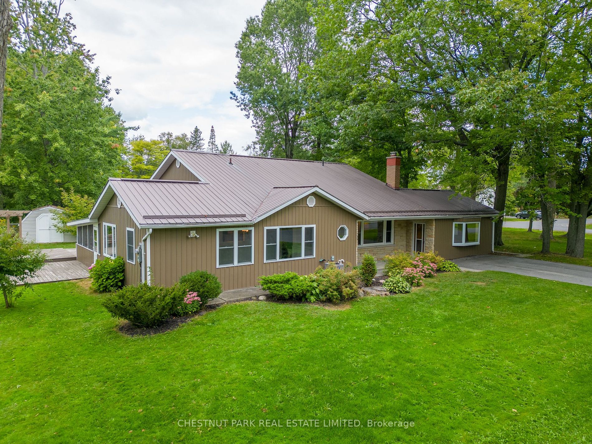 28 Wayne Cres