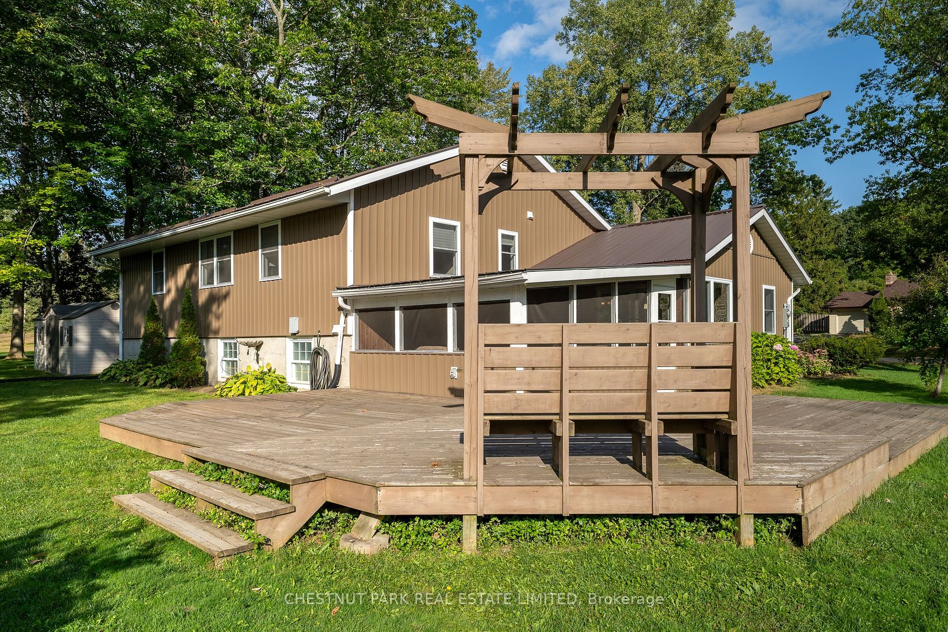 28 Wayne Cres