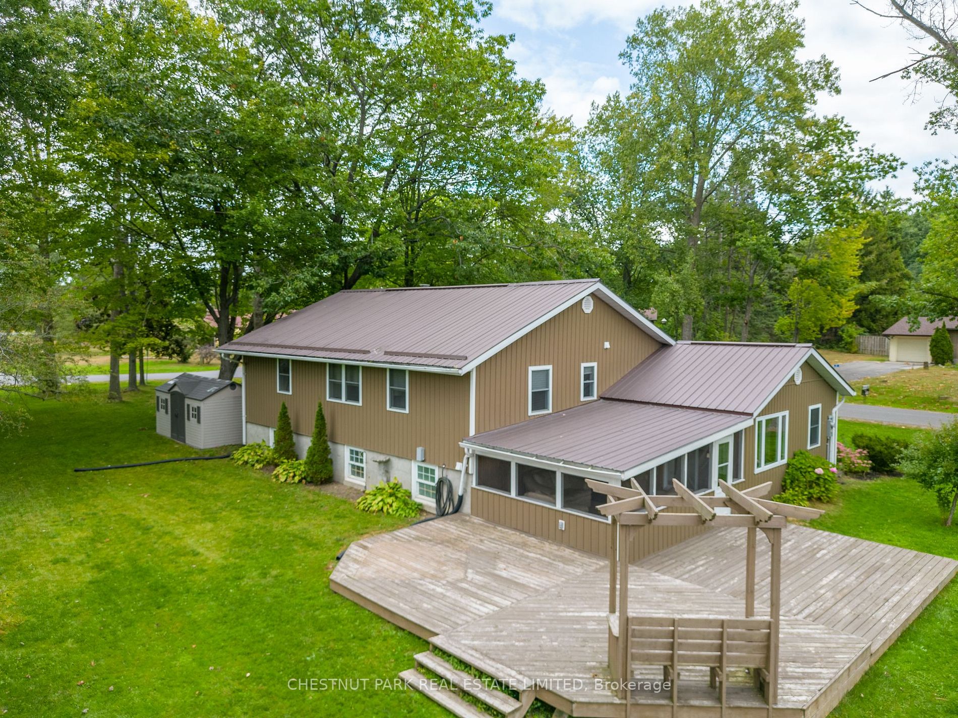 28 Wayne Cres