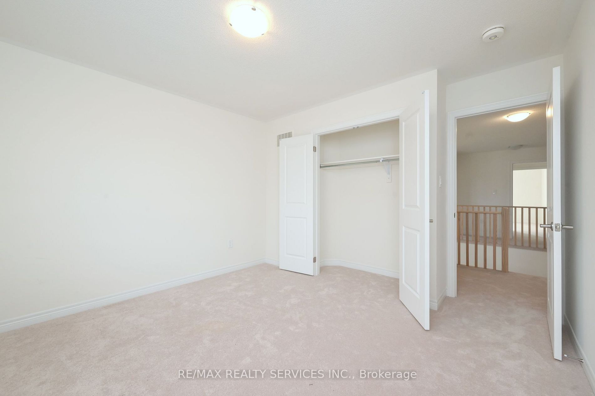 777 Gilmour Crescent