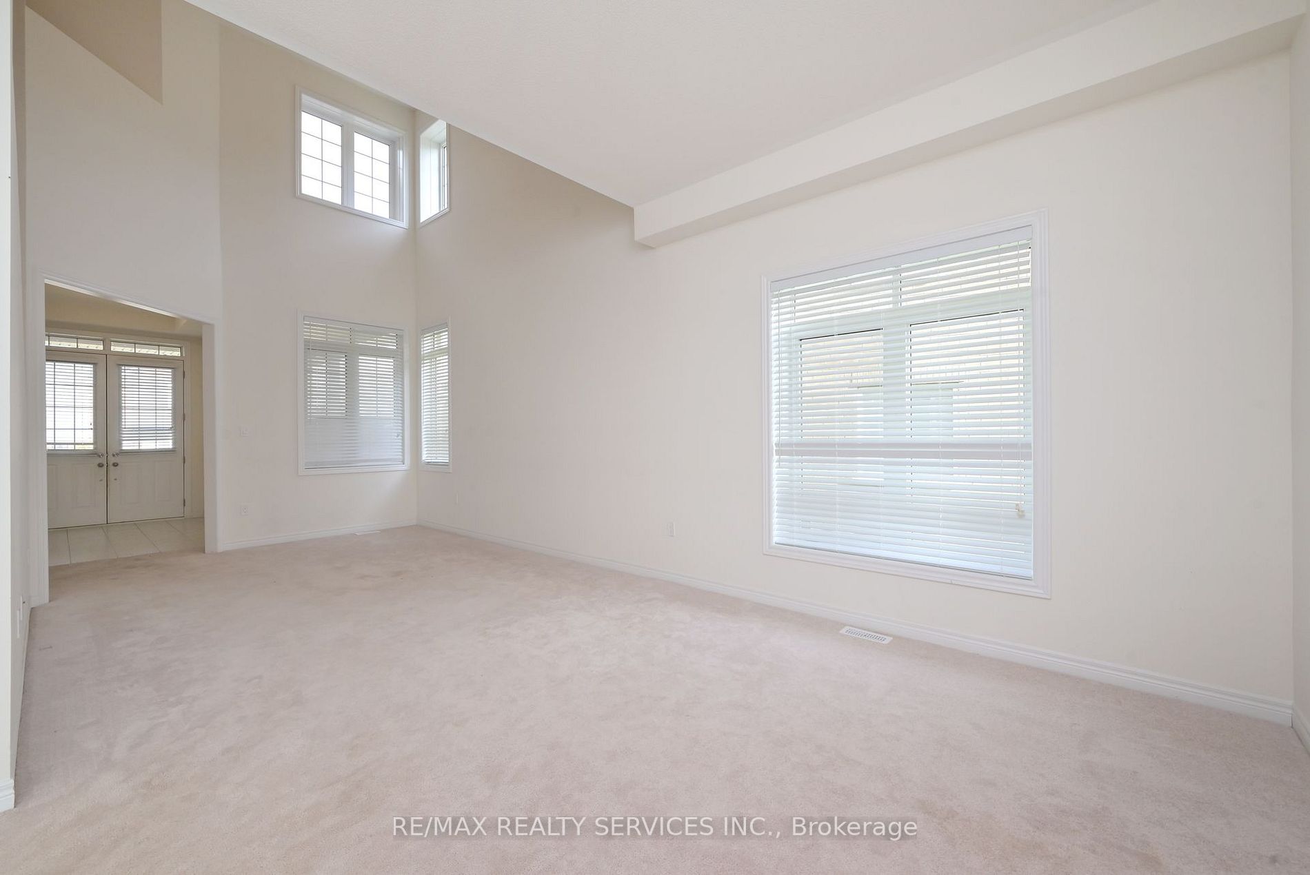 777 Gilmour Crescent