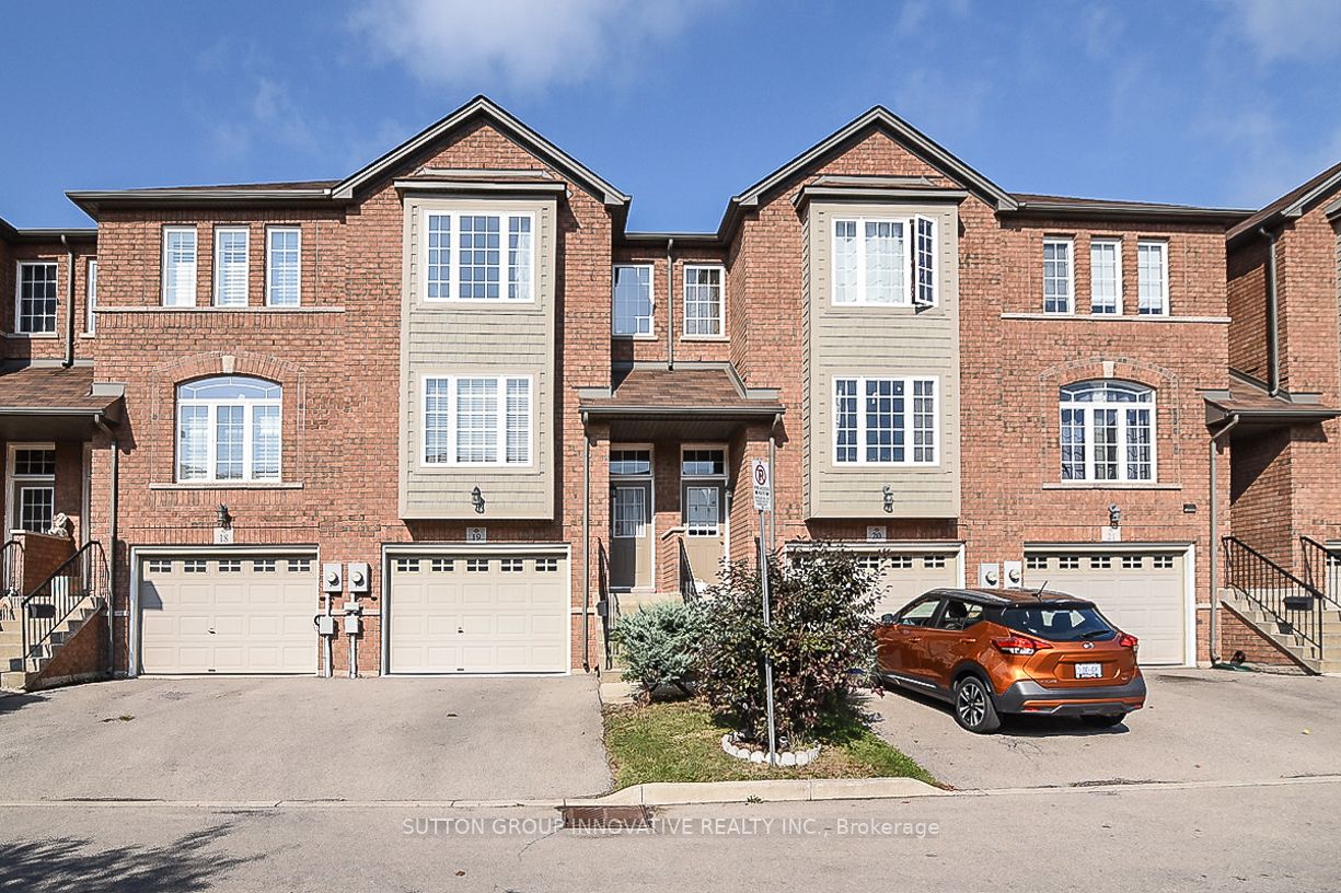 151 Green Rd, #19