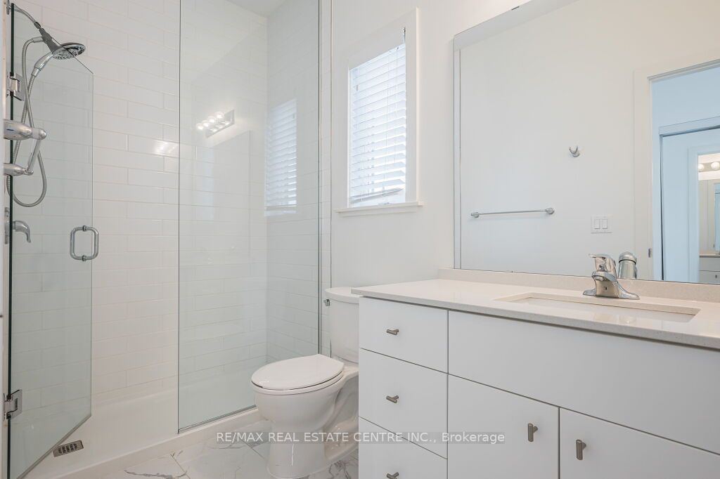 110 Fergus Avenue, #1