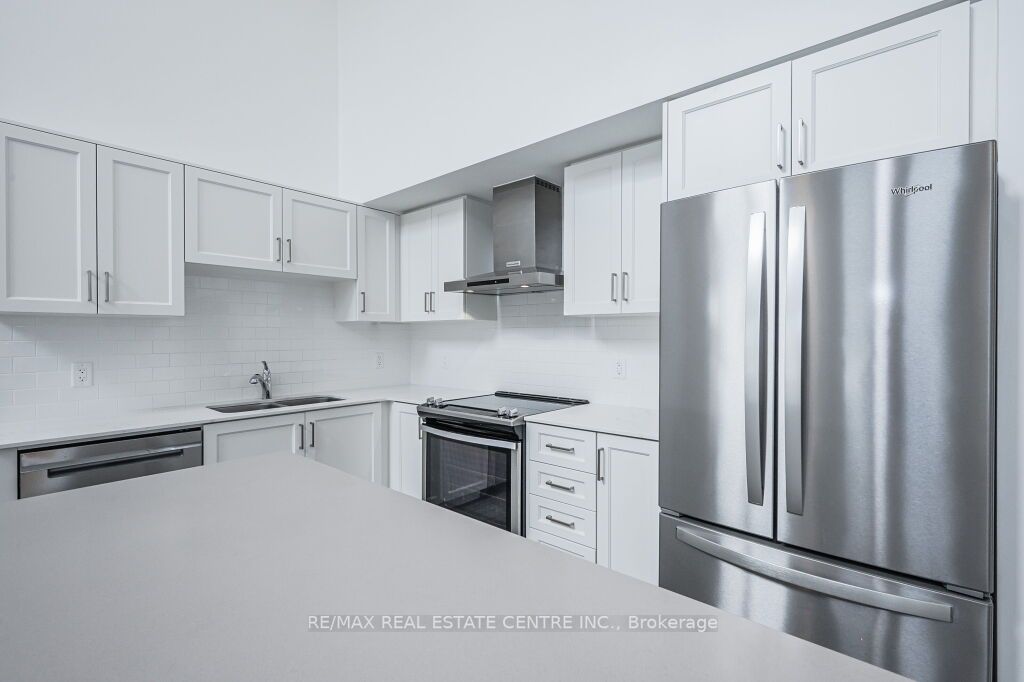 110 Fergus Avenue, #1