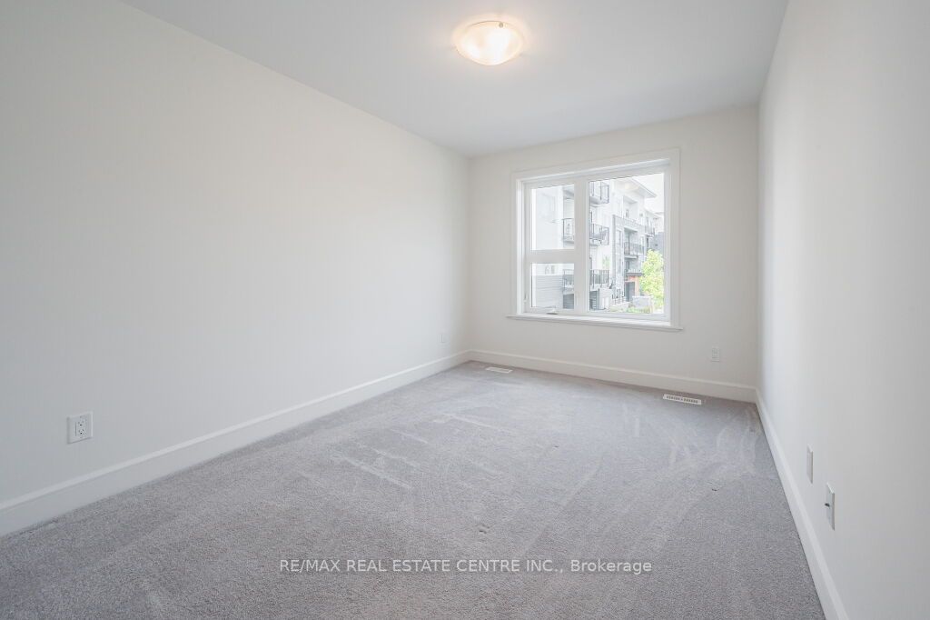 110 Fergus Avenue, #1