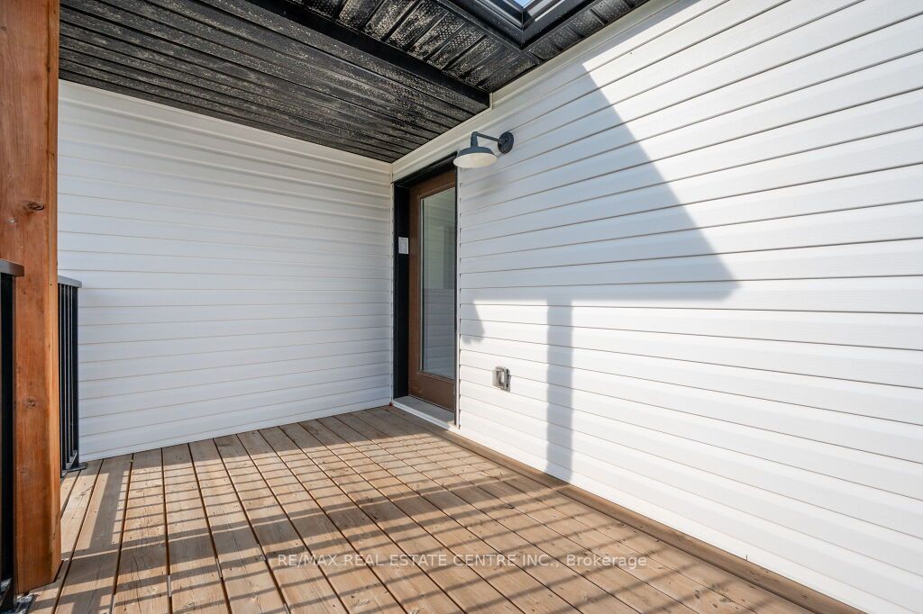 110 Fergus Avenue, #1