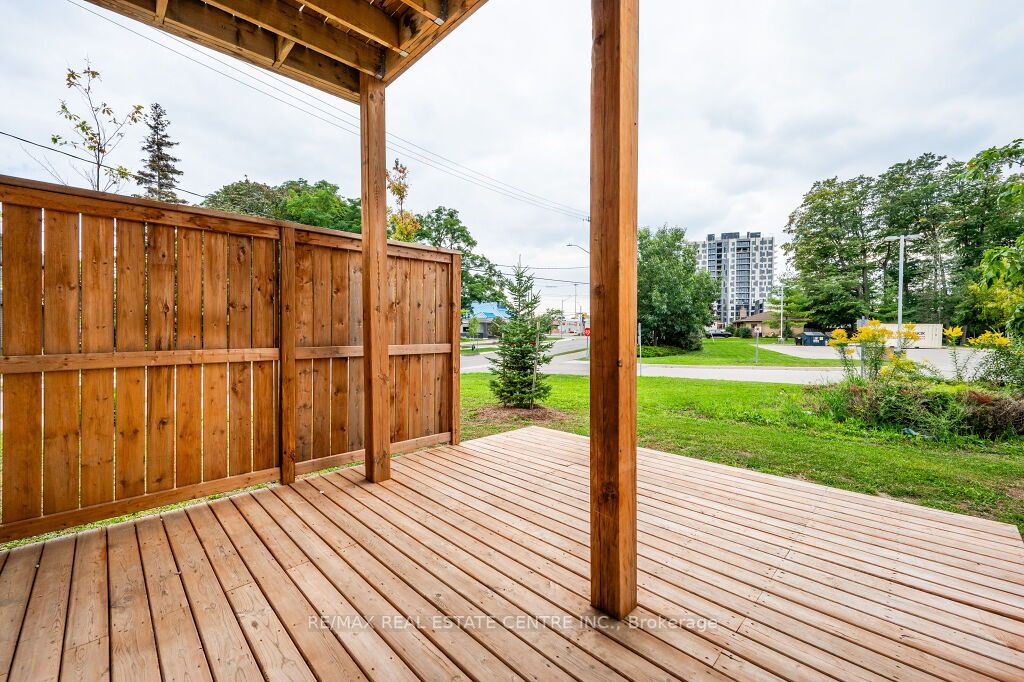110 Fergus Avenue, #1