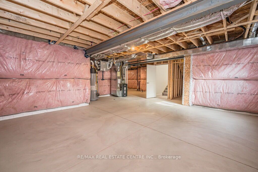 110 Fergus Avenue, #1