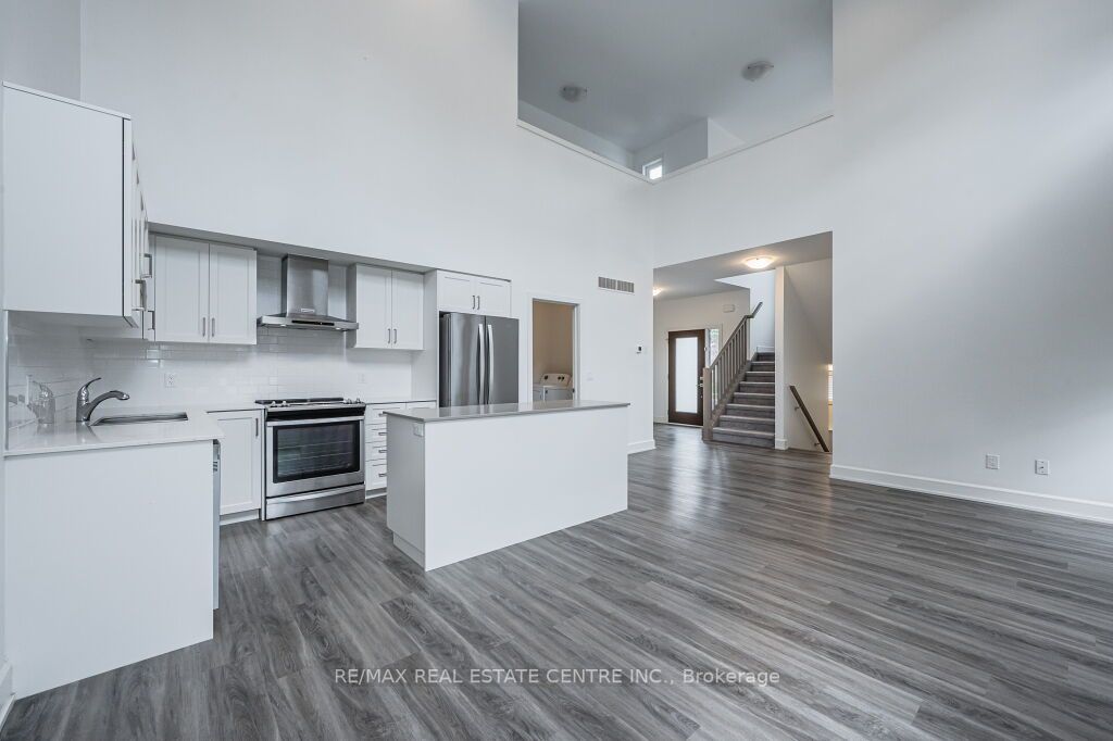 110 Fergus Avenue, #1