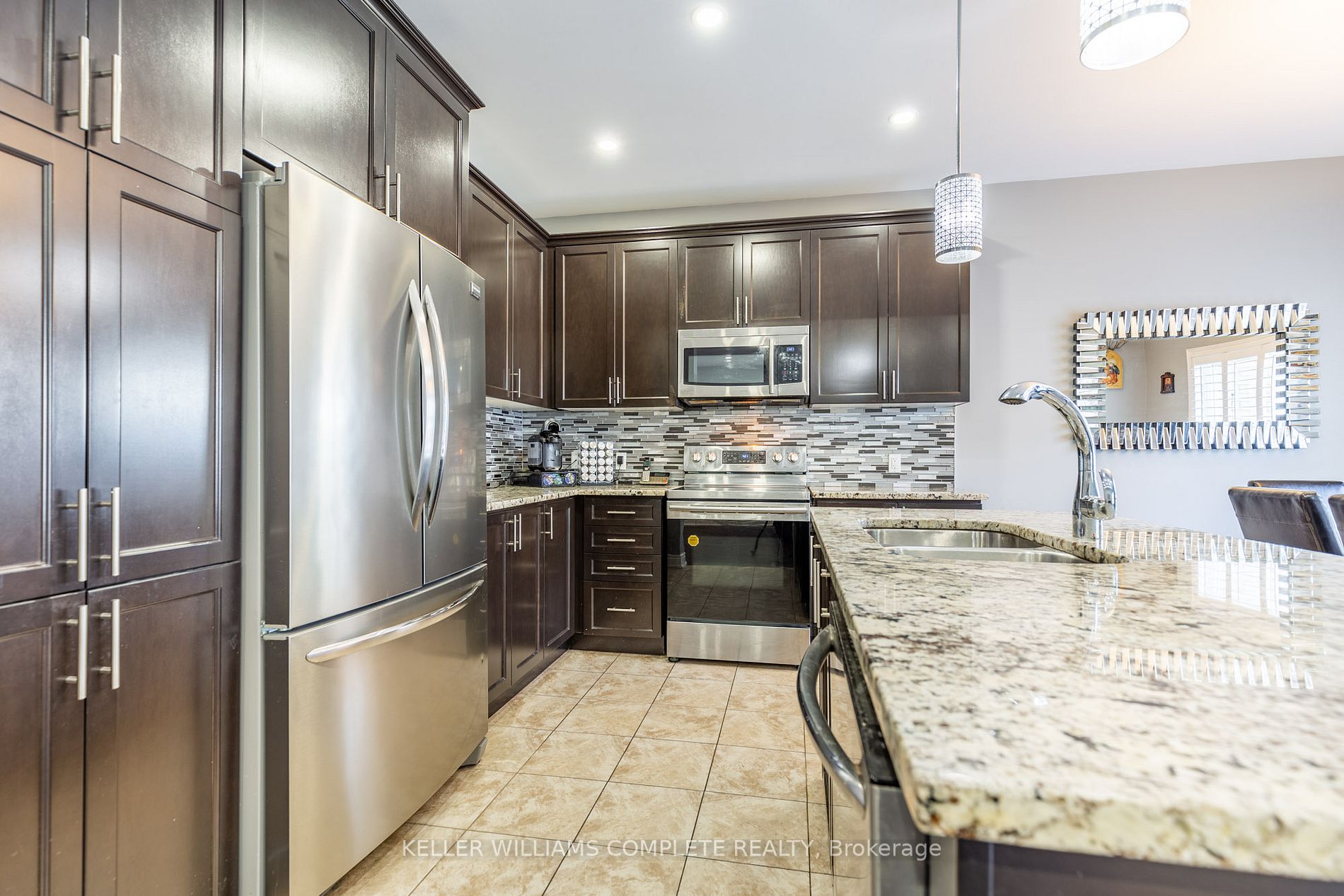 59 Whistler St