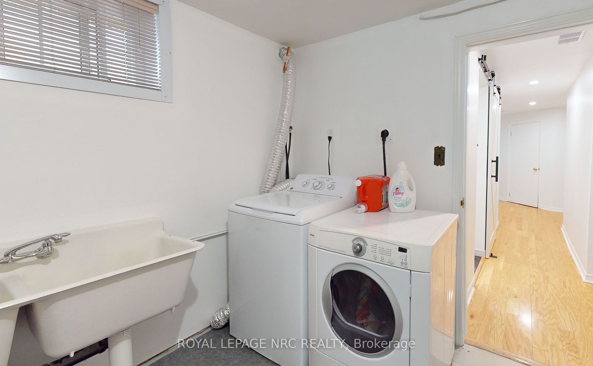 10 Ridgewood Rd