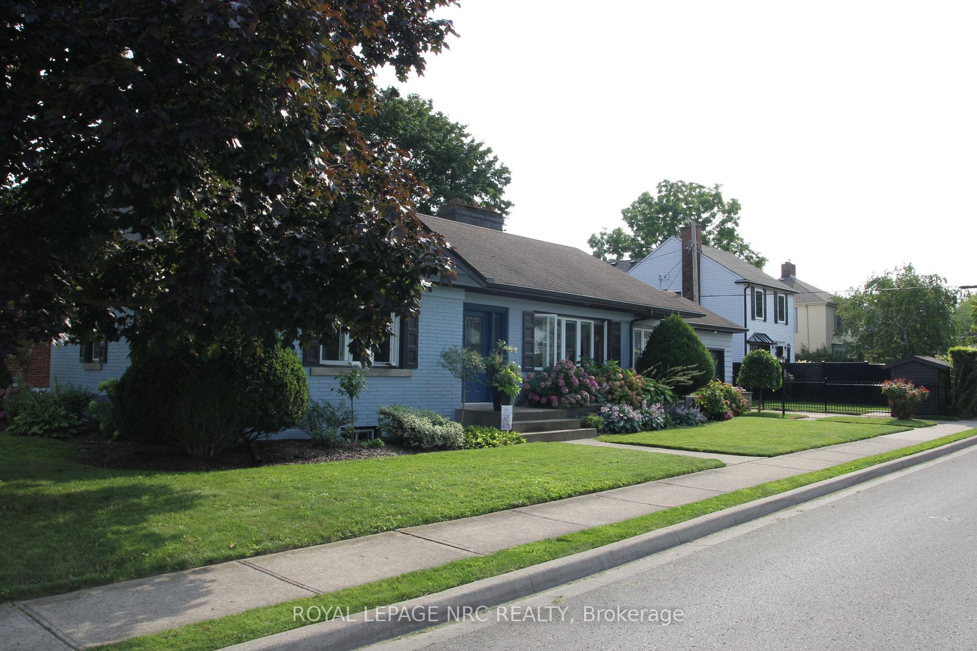 10 Ridgewood Rd