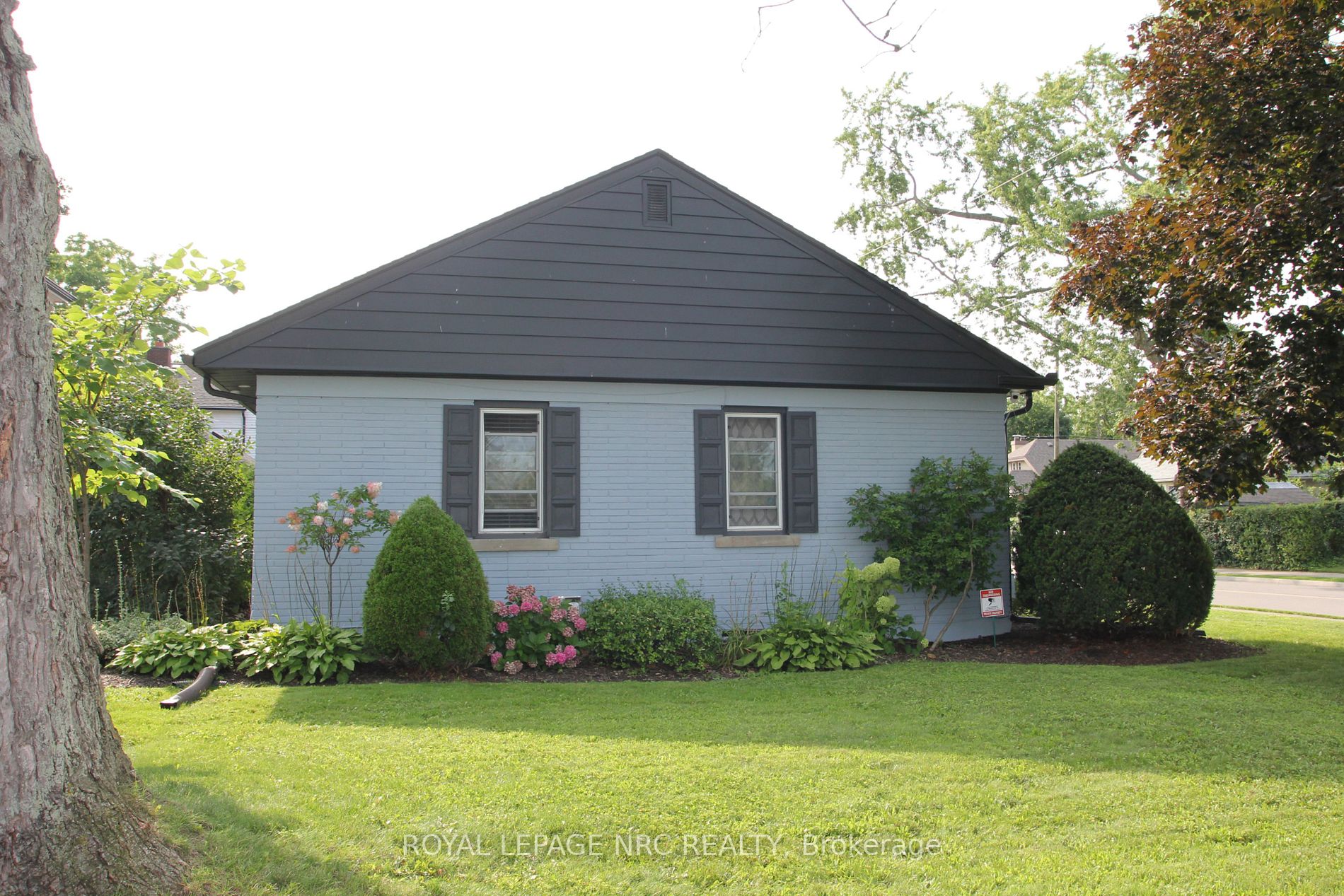 10 Ridgewood Rd